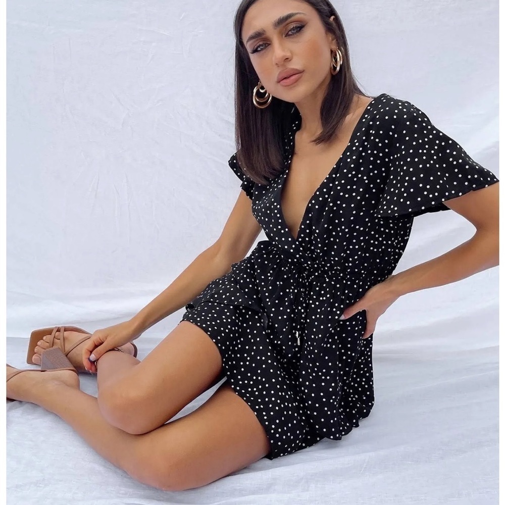 Princess Polly Bobbie black polka dot dress size 6